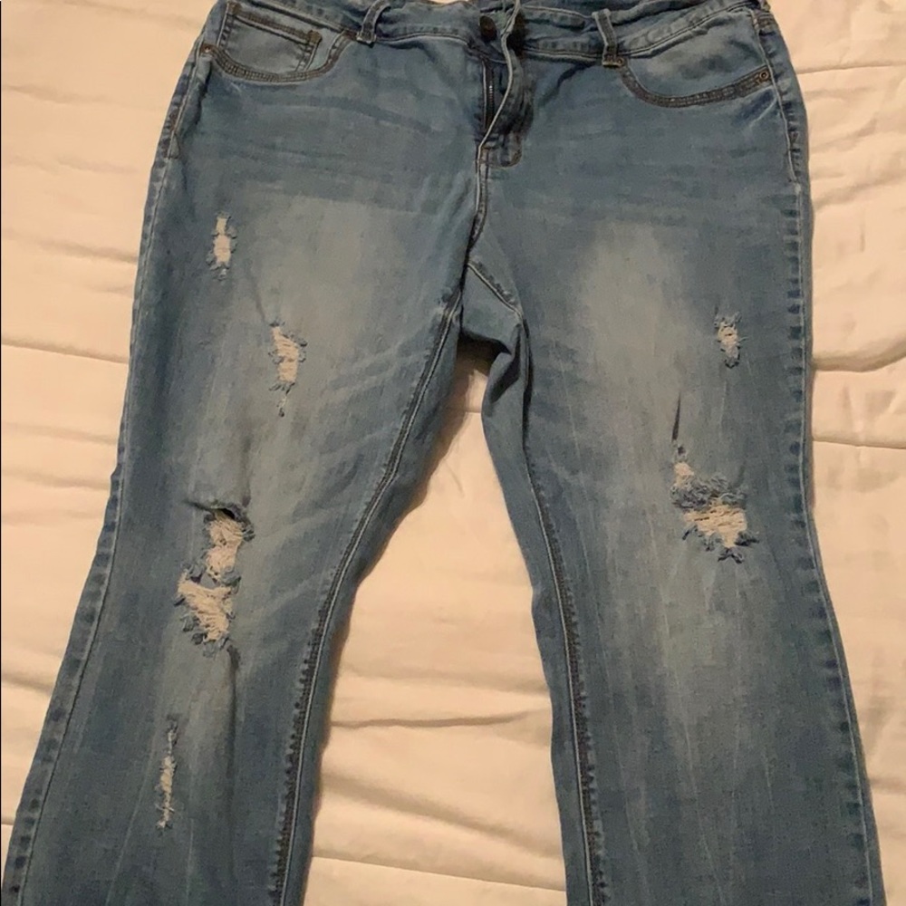 Distressed Skinny Jeans